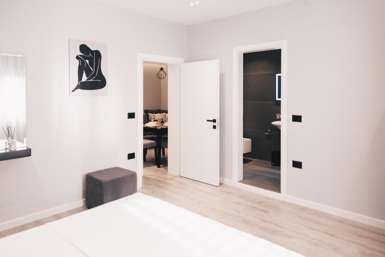 Mono Boutique Apartments Тирана Екстер'єр фото