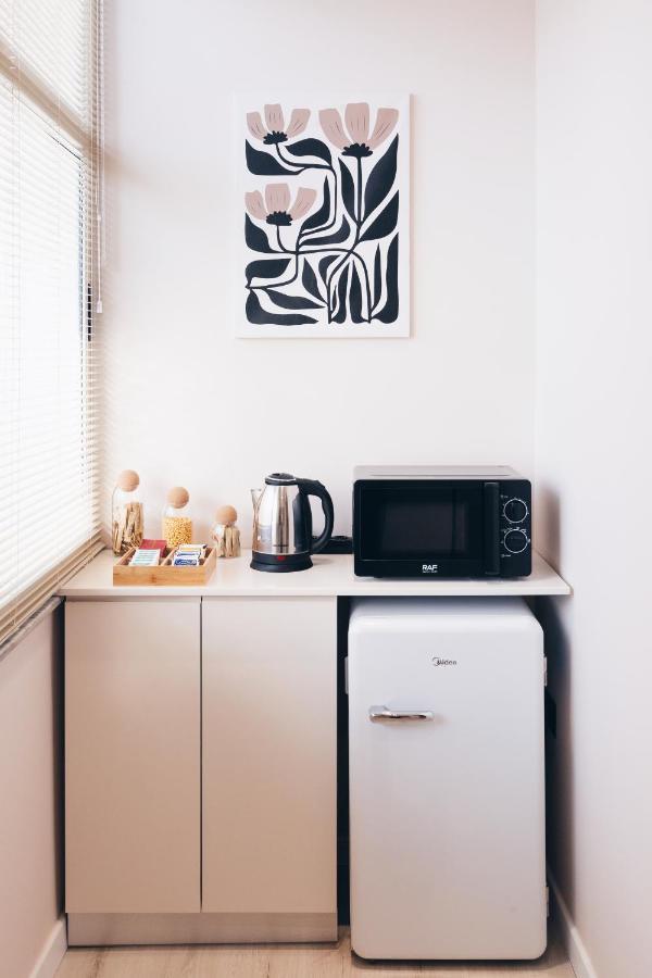 Mono Boutique Apartments Тирана Екстер'єр фото