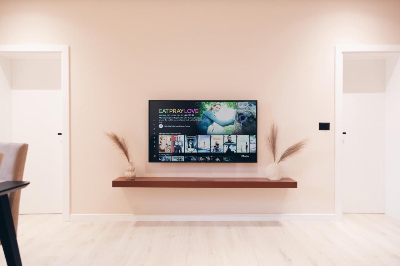 Mono Boutique Apartments Тирана Екстер'єр фото